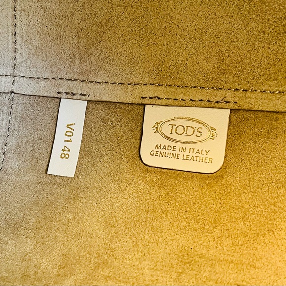 [NEW] Tod's T Case Shoulder Bag, Authentic Italian Elegance - Picture 7 of 8